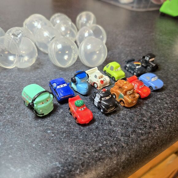 Disney Pixar‎ Cars Squinkies Lot Of 12 With Capsules - Picture 4 of 4